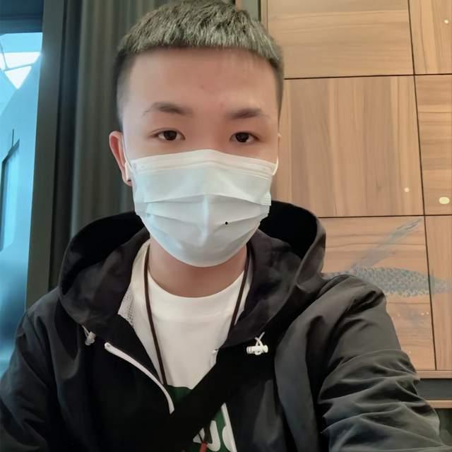 吃瓜网红打架事件视频在线观看,一场网络暴力引发的血案 第3张 吃瓜网红打架事件视频在线观看,一场网络暴力引发的血案 第3张