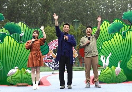 蓝姓艺人爆料视频大全最新,揭秘娱乐圈不为人知的秘密 第2张 蓝姓艺人爆料视频大全最新,揭秘娱乐圈不为人知的秘密 第2张